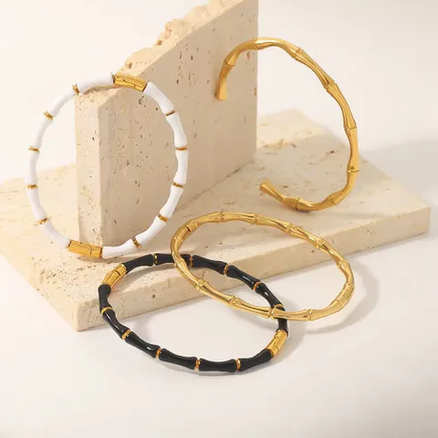 The Bamboo Bracelet