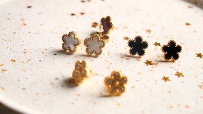 Pretty Flower Earrings