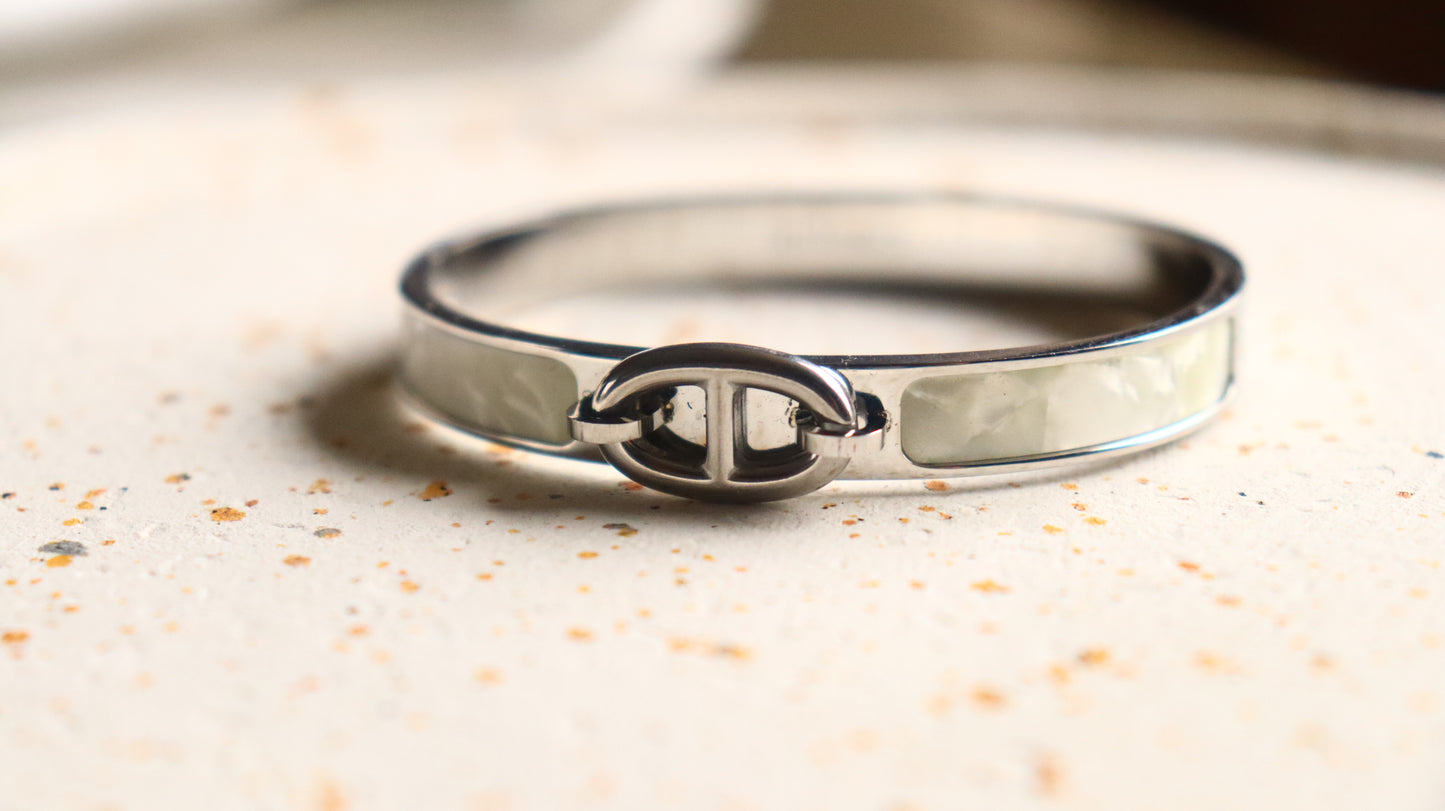 Hind Shell Bangle