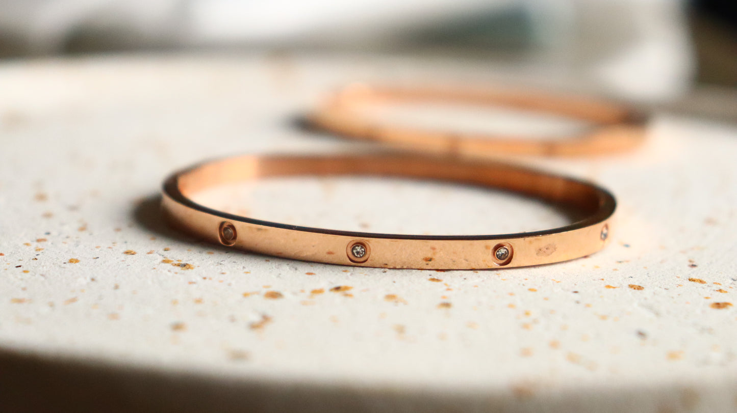 Thin Nail Bangle