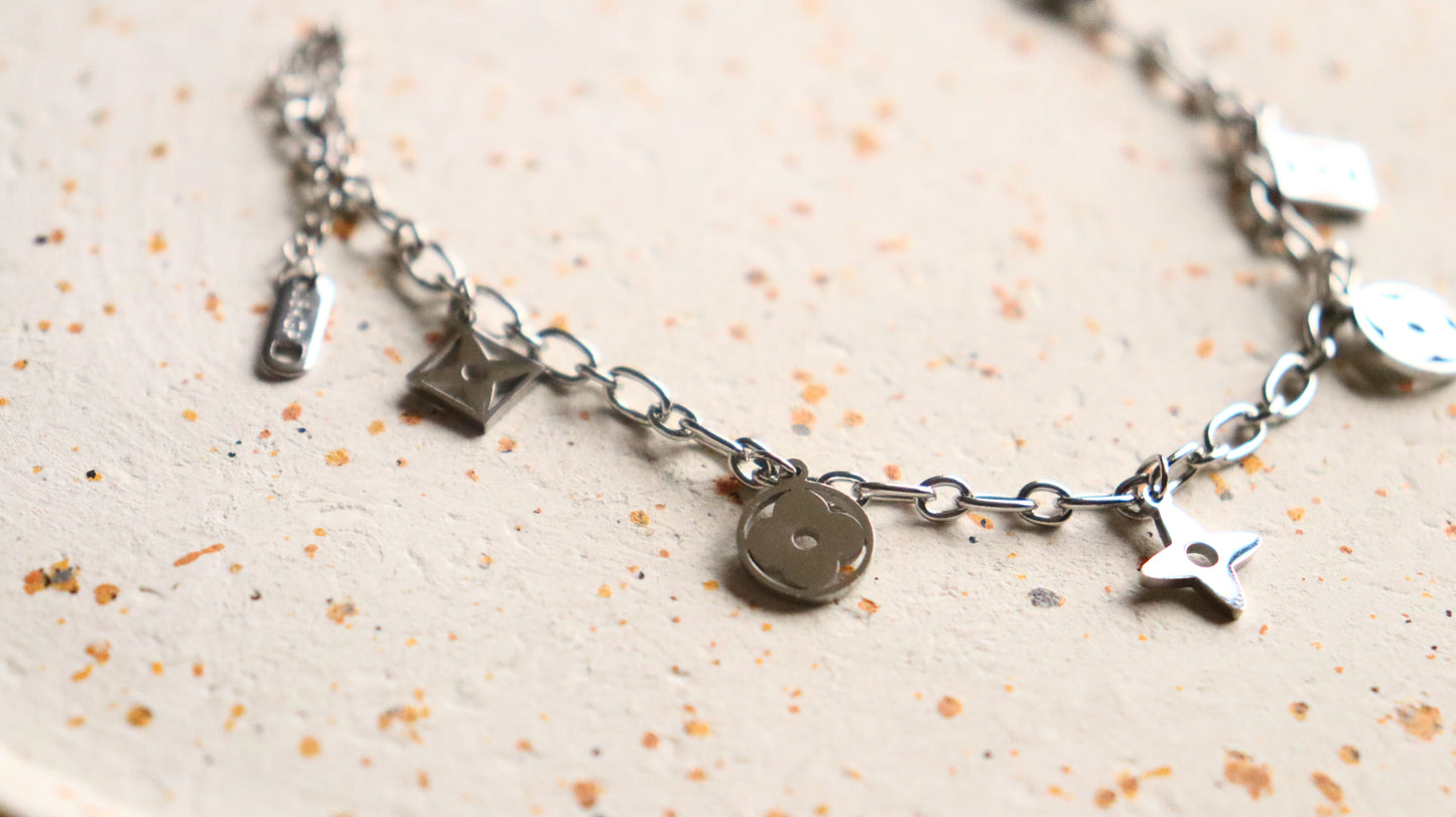 Clover Charm Bracelet